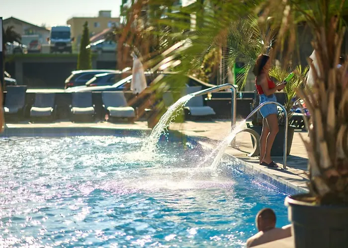 Apartamento Sunny By Alz Năvodari