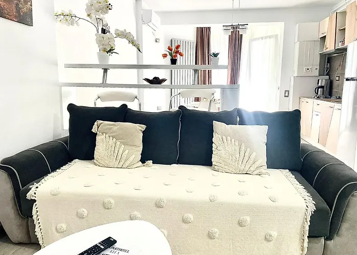 Sunny By Alz Apartamento Năvodari